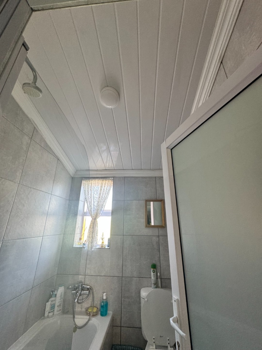  Bedroom Property for Sale in Bonteheuwel Western Cape